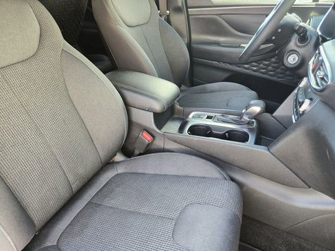 Used 2020 Hyundai Santa Fe SE w/ Cargo Package FWD image 9