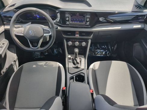 Certified 2023 Volkswagen Taos S FWD image 11