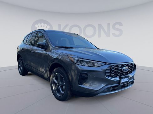 New 2026 Ford Escape ST-Line w/ Tech Pack #1 image 10