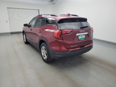 Used 2018 GMC Terrain SLE w/ Driver Convenience Package FWD image 5