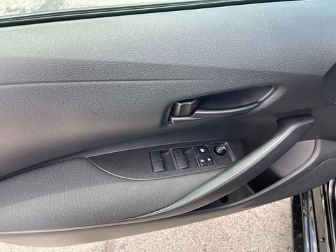 Used 2026 Toyota Corolla LE FWD image 12