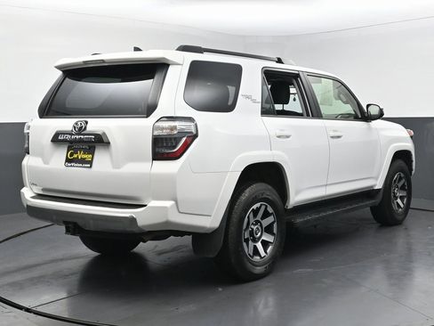 Used 2024 Toyota 4Runner TRD Off-Road image 5