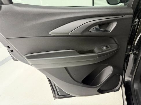 Used 2024 Chevrolet TrailBlazer LS w/ LS Convenience Package image 35