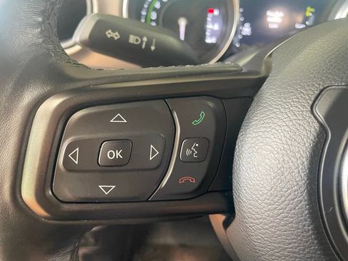 Used 2023 Jeep Wrangler Unlimited w/ Cold Weather Group AWD/4WD image 29