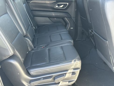 Certified 2022 Chevrolet Suburban LT image 17