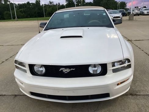 Used 2007 Ford Mustang GT RWD image 5