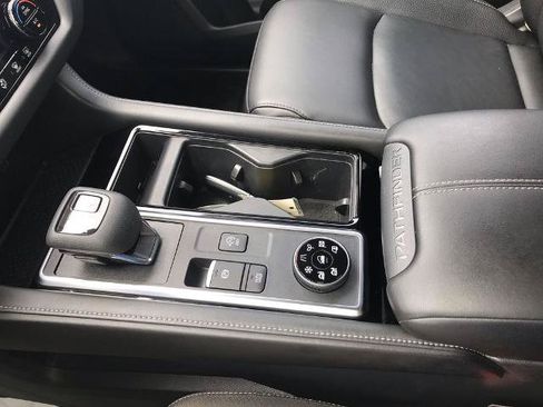 Certified 2023 Nissan Pathfinder SL AWD/4WD image 21