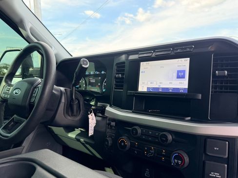 Used 2023 Ford F350 XL w/ STX Appearance Package AWD/4WD image 20