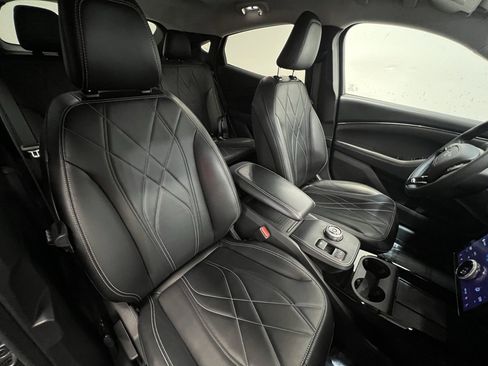 Used 2021 Ford Mustang Mach-E Select w/ Comfort/Technology Package image 12