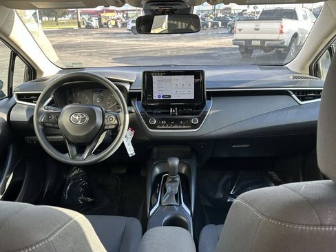 Used 2024 Toyota Corolla LE image 16