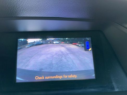 Used 2013 Lexus RX 350 FWD w/ Premium Pkg image 28