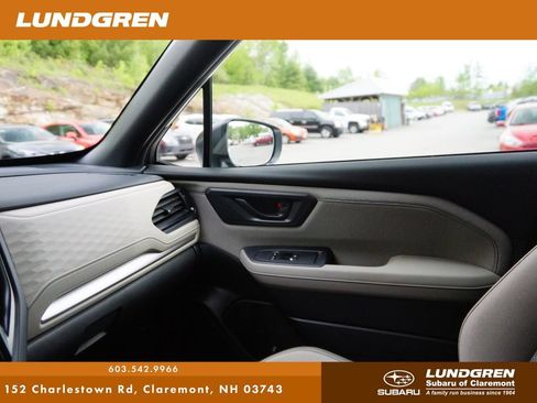 Certified 2025 Subaru Forester Premium AWD/4WD image 20