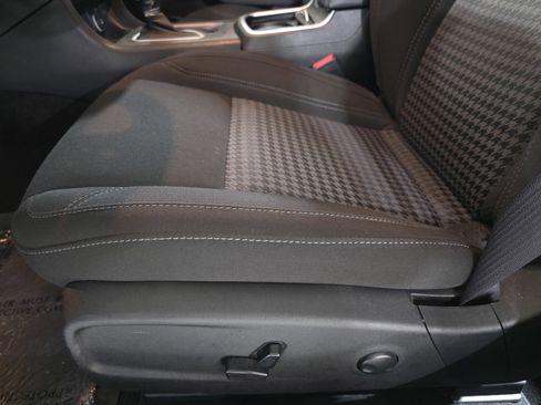 Used 2023 Dodge Charger SXT image 24