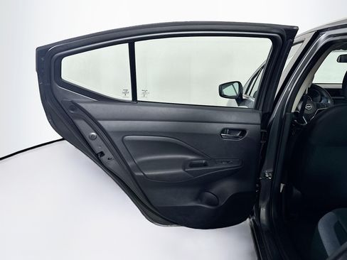 Used 2025 Nissan Versa SV FWD image 24