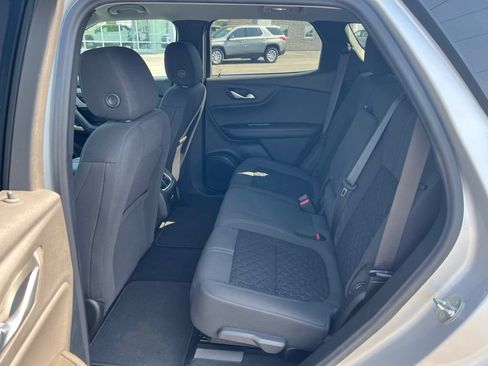 Used 2022 Chevrolet Blazer LT FWD image 21