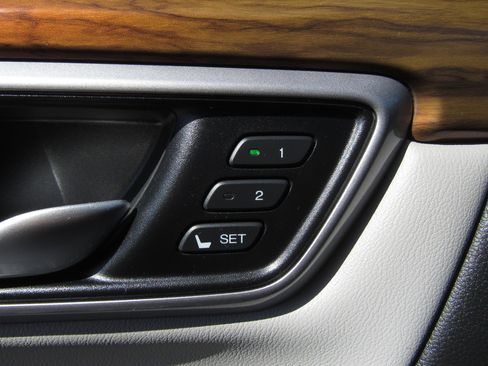 Used 2017 Honda CR-V EX-L image 25