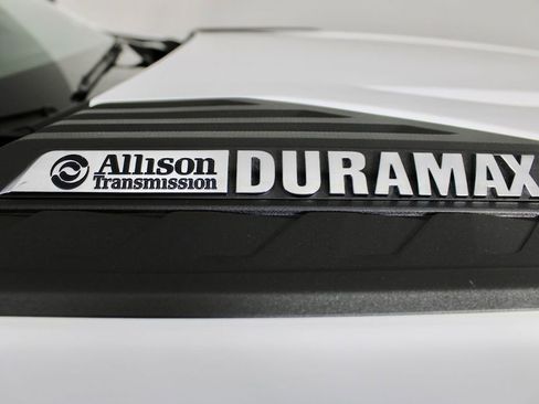 Used 2023 Chevrolet Silverado 2500 LT image 10