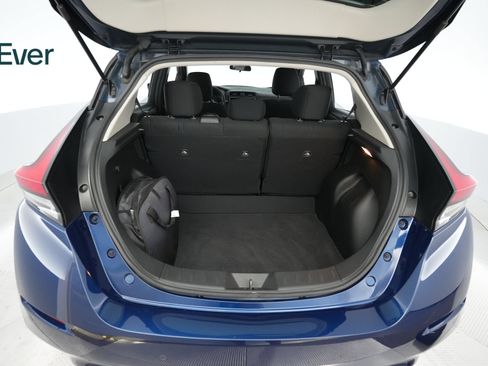 Used 2025 Nissan Leaf S FWD image 8