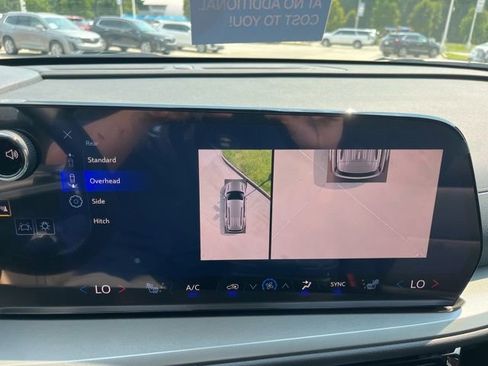 New 2026 Chevrolet Traverse LT w/ Driver Confidence Package image 28