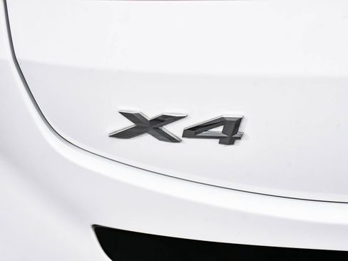 Used 2023 BMW X4 xDrive30i w/ M Sport Package AWD/4WD image 87
