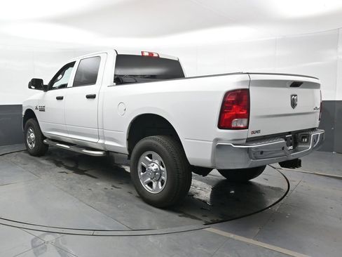 Used 2018 RAM 2500 Tradesman w/ Chrome Appearance Group image 11