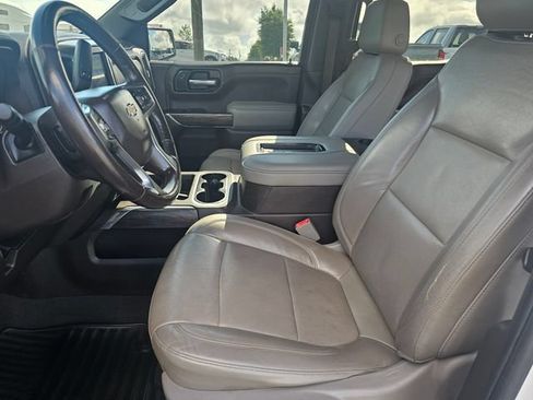 Used 2019 Chevrolet Silverado 1500 LTZ w/ LTZ Plus Package AWD/4WD image 17