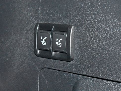Used 2024 Toyota Sequoia Limited w/ Tow Technology Package AWD/4WD image 30