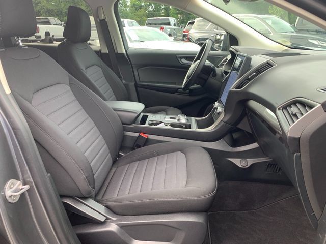 Used 2024 Ford Edge SE AWD/4WD image 16