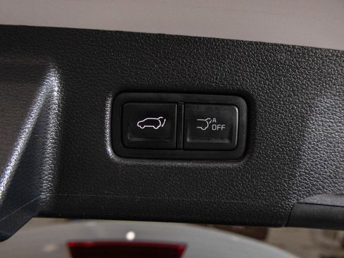 Used 2024 Kia Telluride EX image 25