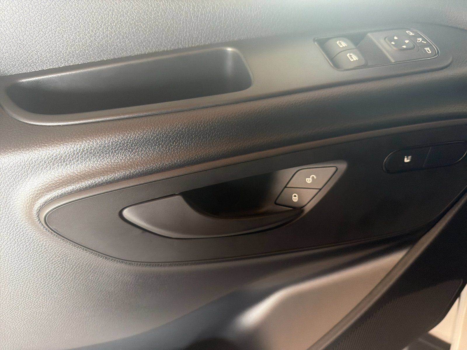 New 2026 Mercedes-Benz Sprinter 2500 image 10