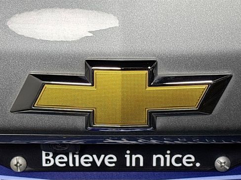 Used 2023 Chevrolet Equinox LT w/ Driver Convenience Package image 23