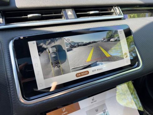 Certified 2021 Land Rover Range Rover Velar S image 17