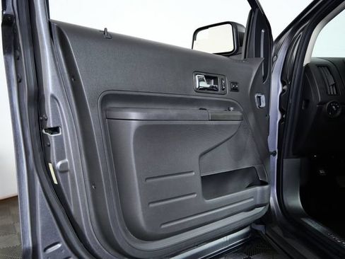 Used 2009 Ford Edge Limited FWD image 16