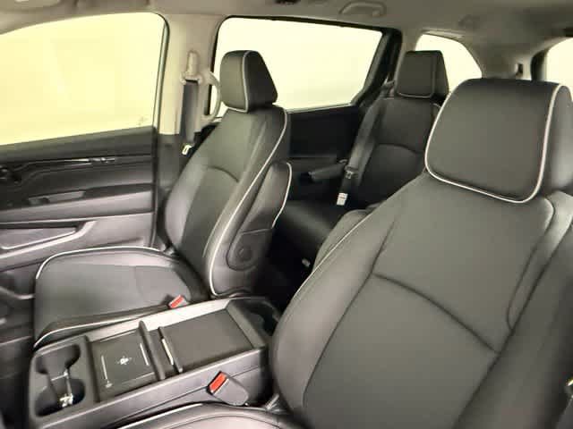 New 2026 Honda Odyssey Elite image 32