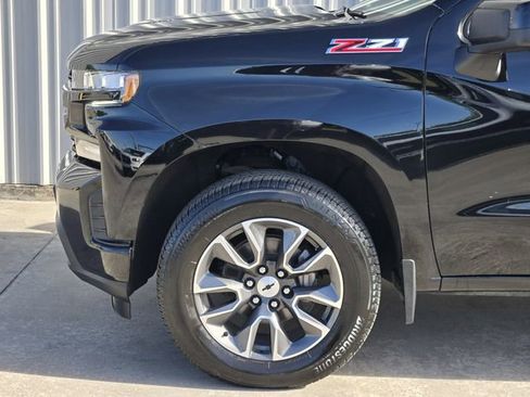 Used 2021 Chevrolet Silverado 1500 RST image 12