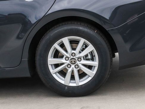 New 2026 Toyota Camry LE w/ Convenience Package FWD image 9