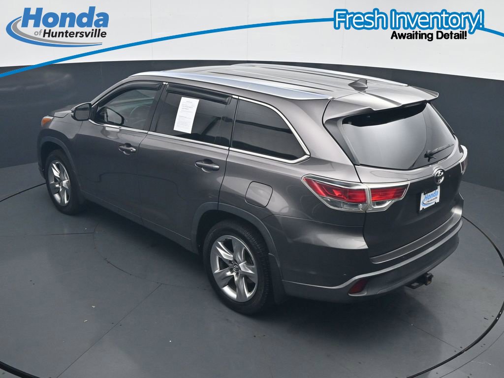 Used 2016 Toyota Highlander Limited AWD/4WD image 30