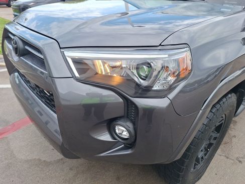 Used 2023 Toyota 4Runner SR5 Premium w/ Moonroof Package image 10