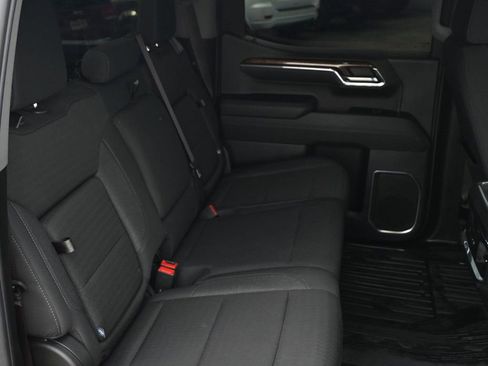 Used 2024 GMC Sierra 1500 Elevation image 21