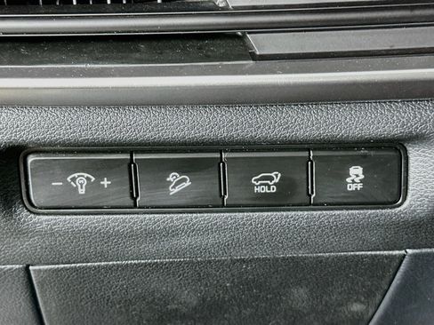 Used 2025 Kia Telluride S AWD/4WD image 17