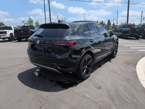 Used 2021 Buick Envision Essence w/ Sport Touring Package FWD image 5