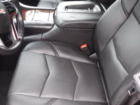 Used 2015 Cadillac Escalade Premium image 8