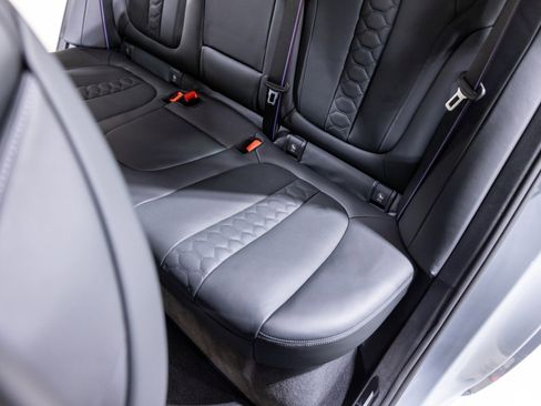 Used 2026 BMW X5 M Competition w/ Executive Package image 34