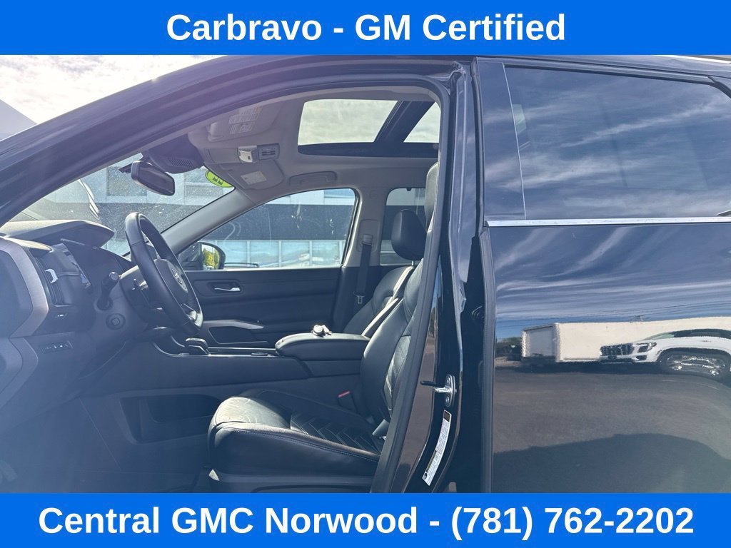 Used 2022 Nissan Pathfinder Platinum w/ Cargo Package AWD/4WD image 14