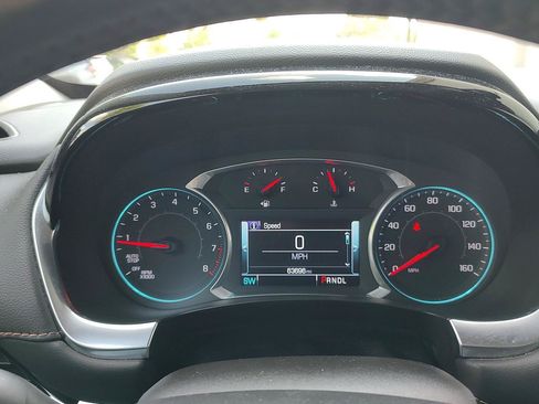 Used 2019 Chevrolet Traverse LT w/ LT Premium Package FWD image 15