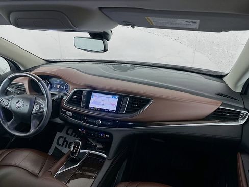 Used 2020 Buick Enclave Avenir w/ Avenir Technology Package image 24