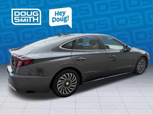 Used 2021 Hyundai Sonata Limited FWD image 5