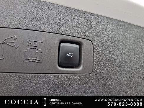 Certified 2020 Lincoln Corsair AWD w/ Equipment Group 101A image 29