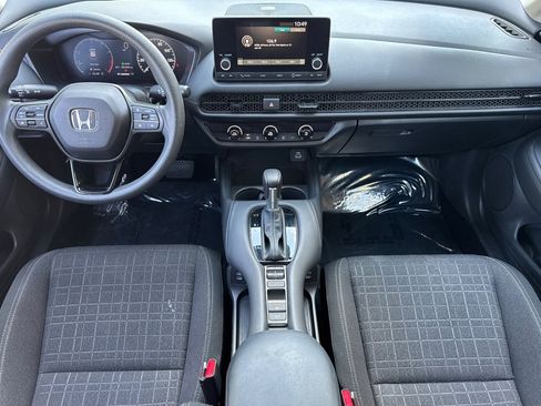 Used 2025 Honda HR-V LX image 17
