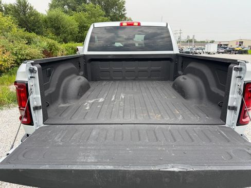 Used 2026 RAM 2500 Big Horn AWD/4WD image 27